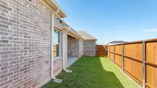 New construction Single-Family house 704 Garrett Pkwy, Celina, TX 75009 plan 1737W - image