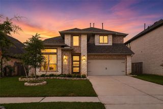 New construction Single-Family house 30135 Gold Finch Pl, Fulshear, TX 77441 plan Design 3241W - image