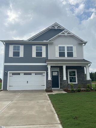 New construction house 902 Gibbons St, Wellford, SC 29385 plan Bentcreek II - image
