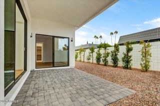 New construction Single-Family house 100 W Northern Ave, Unit 4, Phoenix, AZ 85021 - image