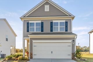 New construction Single-Family house 136 Bruce Dr Dr, Dunn, NC 28334 - image