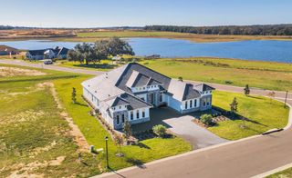 New construction Single-Family house 35588 Farmview Rd, Dade City, FL 33525 plan Monica - image