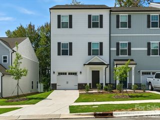 New construction Townhouse house 11935 Basking Dr, Charlotte, NC 28214 - image