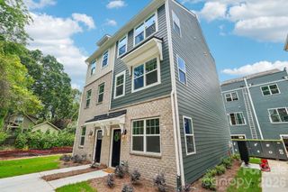 New construction  house 806 Hammers Ln, Charlotte, NC 28205 plan Carlton - image