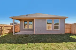 New construction Single-Family house 15519 Crescent Pne, San Antonio, TX 78253 plan Santo - image