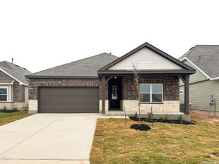 New construction Single-Family house 1417 Burrs Ferry Ct, Seguin, TX 78155 plan Carter - image