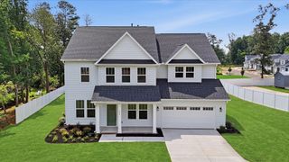 New construction Single-Family house 1022 Devenger Rd, Greer, SC 29650 plan Stonehaven - image