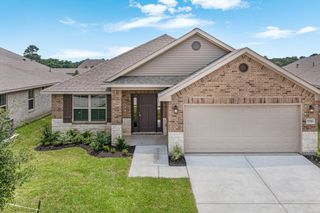 New construction house 5318 Lafayette Ct, Dickinson, TX 77539 plan 2200 - image
