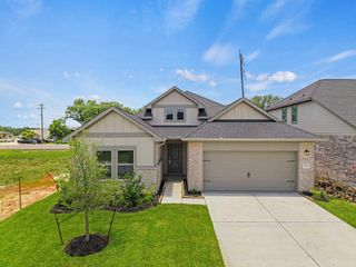New construction Single-Family house 2794 English Laurel Dr, Alvin, TX 77511 plan Upton - image