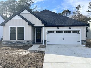 New construction Single-Family house 221 Creek Pointe Dr, Moncks Corner, SC 29461 plan Keeneland - image