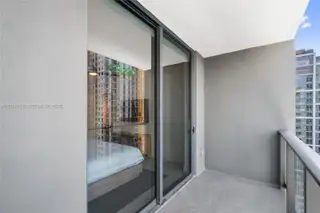 New construction Condo house 159 Ne 6Th St, Unit 2804, Miami, FL 33132 - image