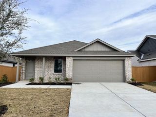 New construction  house 19310 Saint Green Dr, Hockley, TX 77447 plan Layton - image