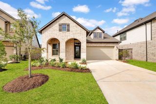 New construction Single-Family house 30407 Centipede Grove Ln, Fulshear, TX 77423 plan The Thornleigh - image