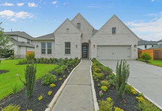 New construction Single-Family house 16006 Ruby Laurel Ct., Conroe, TX 77302 Plan 5042 Exterior E- photo