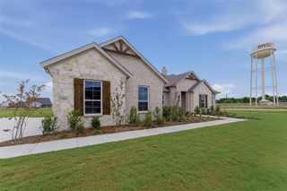 New construction Single-Family house 2204 Continent Ct, Krum, TX 76249 plan Colorado III - image