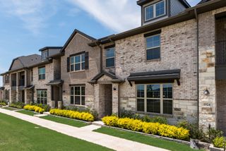 New construction Townhouse house 1920 Watermark Mews, Rowlett, TX 75088 plan Holbrook - image