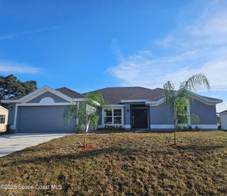 New construction Single-Family house 789 San Filippo Dr Se, Palm Bay, FL 32909 plan 2117 - image