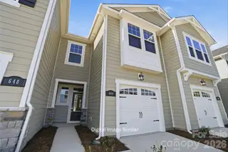 New construction Townhouse house 6037 Mallow Crossing Ln, Charlotte, NC 28213 - image