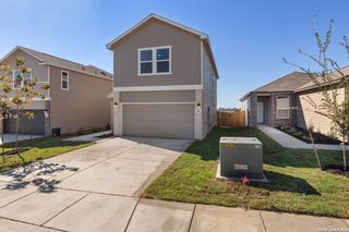 New construction Single-Family house 9556 Griffith Run, Converse, TX 78109 - image