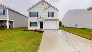 New construction Single-Family house 28 Katherine Emilie Dr, Hendersonville, NC 28792 plan Brandon - image