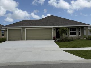 New construction Single-Family house 5736 Waterstone Blvd, Fort Pierce, FL 34951 plan 1780 - image