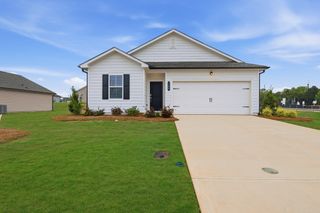 New construction Single-Family house 100 Winged Elm Grove, Warner Robins, GA 31093 plan Pearce - image