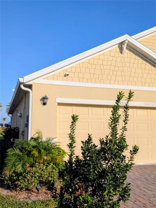 New construction Single-Family house 1215 Dugan Cir Se, Palm Bay, FL 32909 - image
