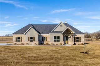 New construction Single-Family house 1001 Hennesay Park, Springtown, TX 76082 - photo