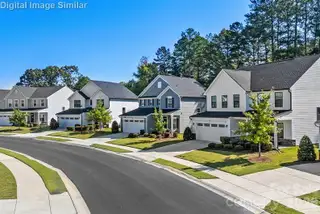 New construction Single-Family house 2063 Fernway Dr, Charlotte, NC 28216 - image