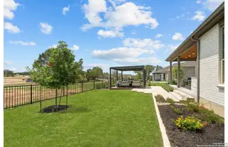 New construction Single-Family house 613 Dayflower Ln, New Braunfels, TX 78132 plan Prestige - image