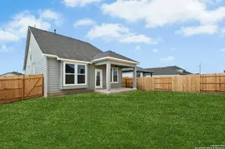 New construction Single-Family house 1550 Estelea Grv, New Braunfels, TX 78130 plan Montrose - image