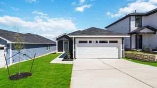 New construction Single-Family house 149 Schuenemann Wy, Uhland, TX 78640 plan The Estero - image