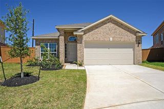 New construction Single-Family house 150 Kelly Street, Angleton, TX 77515 - photo