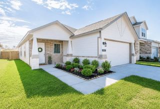 New construction Single-Family house 434 Magnetic Hill Dr, Crosby, TX 77532 plan Wren 1584 SB - image
