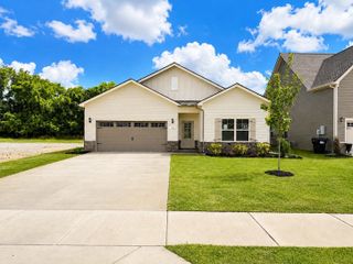 New construction Single-Family house 5735 Shoreline Dr, Rockvale, TN 37153 plan 1705 Elevation DEF - image