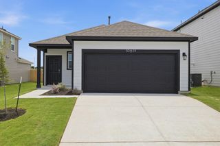 New construction Single-Family house 10615 Justify Ln, Buda, TX 78610 plan Maverick - image