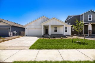 New construction Single-Family house 322 Rustic Barn Ln, Berthoud, CO 80513 plan Riverbend - image