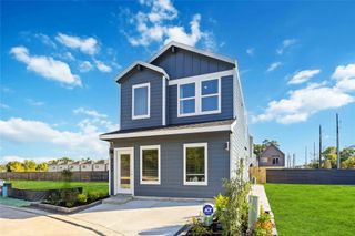 New construction Single-Family house 1057 Wheatley Oak Ln, Houston, TX 77091 - image