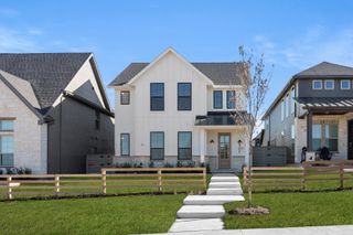 New construction Single-Family house 8752 Treeline Pkwy, Justin, TX 76247 plan Crofton - image