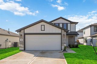 New construction Single-Family house 803 Clear Valley Ln, Dayton, TX 77535 plan Vail - image