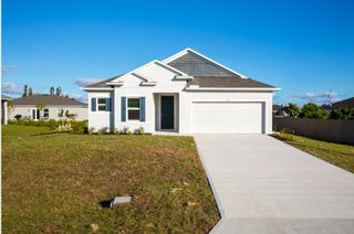 New construction Single-Family house 2119 Ne Juanita Pl, Cape Coral, FL 33909 plan Drexel - image