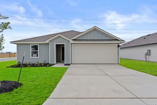 New construction Single-Family house 1005 Prince Albert, Seguin, TX 78155 plan The Austin - image