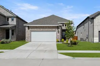 New construction Single-Family house 14213 Gallatin St, Pilot Point, TX 76258 plan McKellar - image