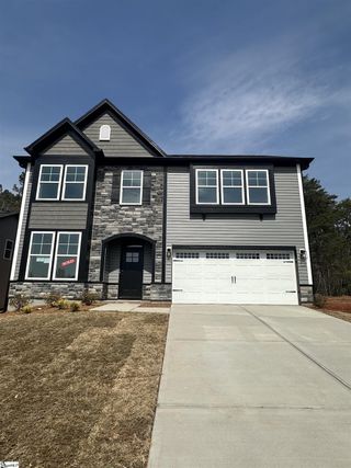 New construction  house 323 E Pyrenees Dr, Wellford, SC 29385 plan Porter II - image