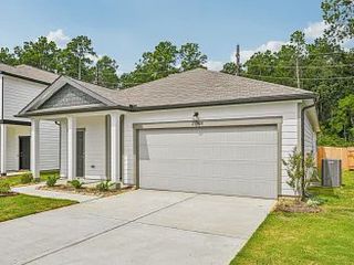 New construction  house 712 W Wesley Miller Ln, Taylor, TX 76574 plan Sterling - image