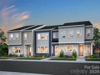 New construction Townhouse house 8328 Discovery Ln, Charlotte, NC 28216 - image