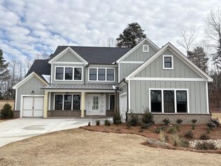 New construction Single-Family house 4510 Greyson Manor Dr, Cumming, GA 30041 plan Chatsworth - image