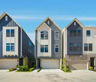 New construction Single-Family house 1709 Bologna Ln, Houston, TX 77055 - image