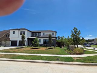 New construction Single-Family house 15811 Red Willow Ct, Conroe, TX 77302 plan 6050 Elevation D - image