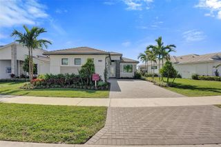 New construction Single-Family house 14068 Bastille St, Palm Beach Gardens, FL 33412 plan Leslie - image